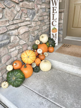 Load image into Gallery viewer, Pumpkin Porches
