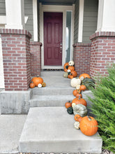 Load image into Gallery viewer, Pumpkin Porches
